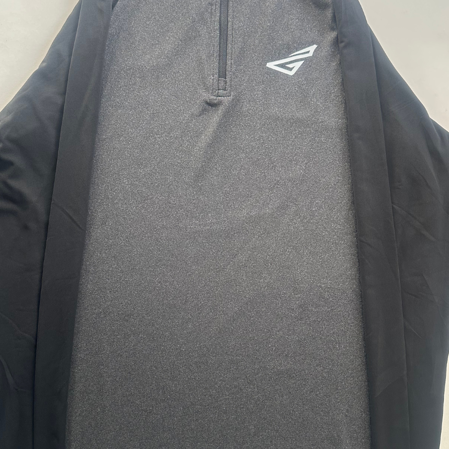 FlexNest Seamless Zip